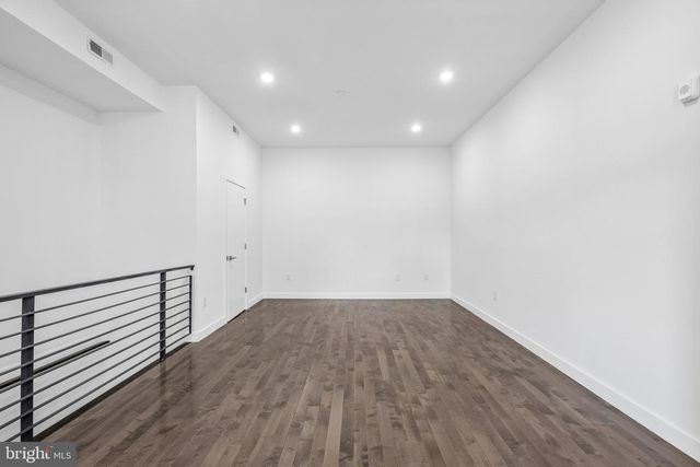 1945 N 7TH ST, Philadelphia, PA 19122