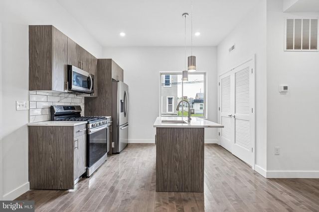 1945 N 7TH ST, Philadelphia, PA 19122