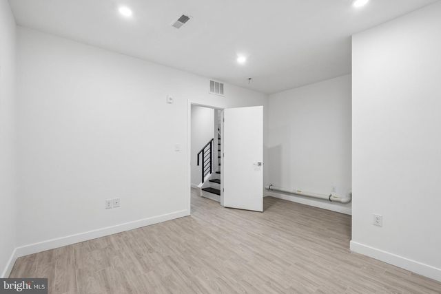 1945 N 7TH ST, Philadelphia, PA 19122