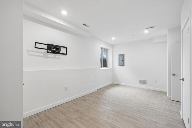 1945 N 7TH ST, Philadelphia, PA 19122