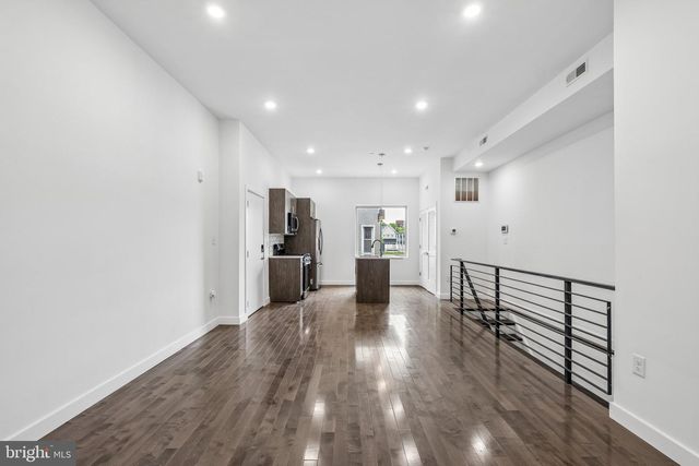1945 N 7TH ST, Philadelphia, PA 19122
