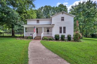 8340 Pinewood Rd, Lyles, TN 37098