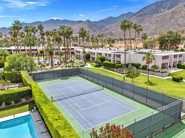 2612 Canyon South Drive, Palm Springs, CA 92264