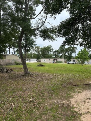 672 Wexford Drive, Conroe, TX 77303