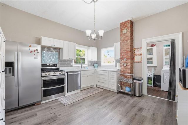 1328 Spruce Street, Leavenworth, KS 66048