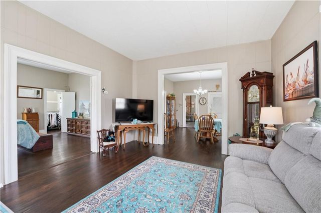 1328 Spruce Street, Leavenworth, KS 66048