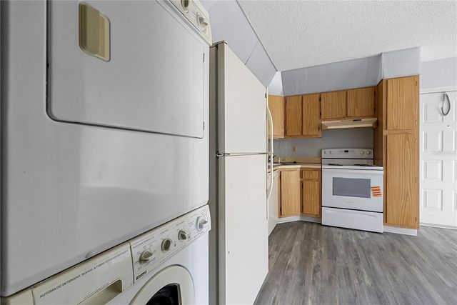 8203 SUN SPRING CIRCLE 62, Orlando, FL 32825