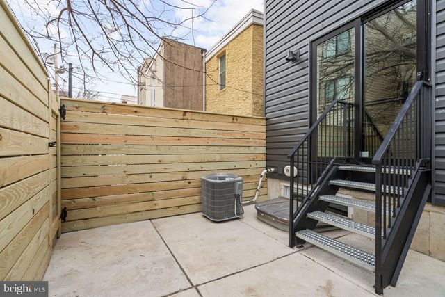 2209 MONTROSE ST, Philadelphia, PA 19146