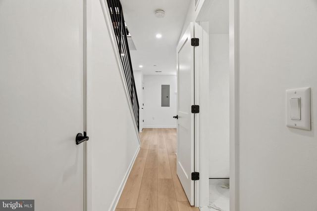 2209 MONTROSE ST, Philadelphia, PA 19146