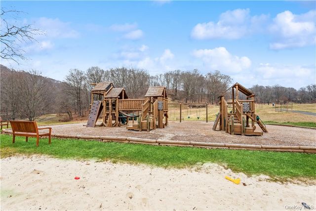 33 Heritage Hills A, Somers, NY 10589