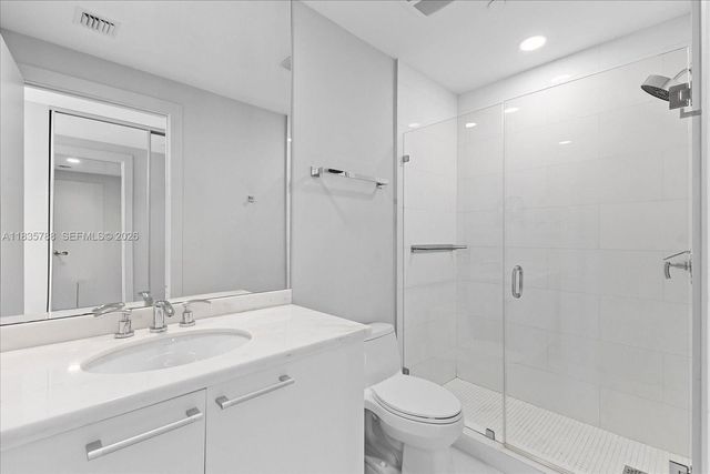 4100 Island Boulevard 701, Aventura, FL 33160