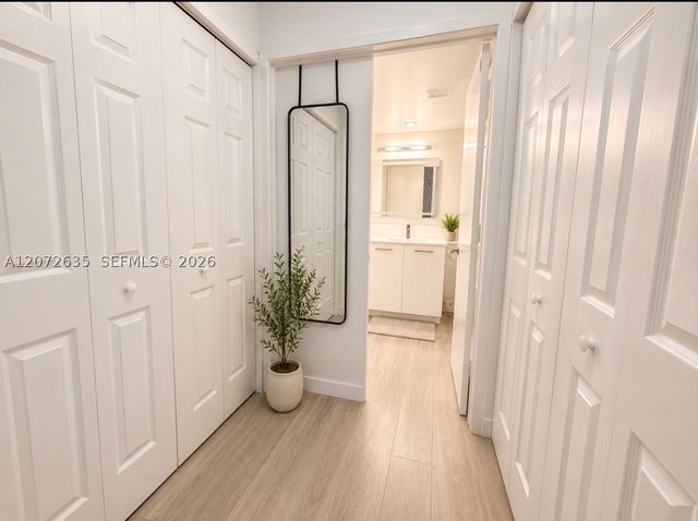 3300 NE 192nd St 1713, Aventura, FL 33180