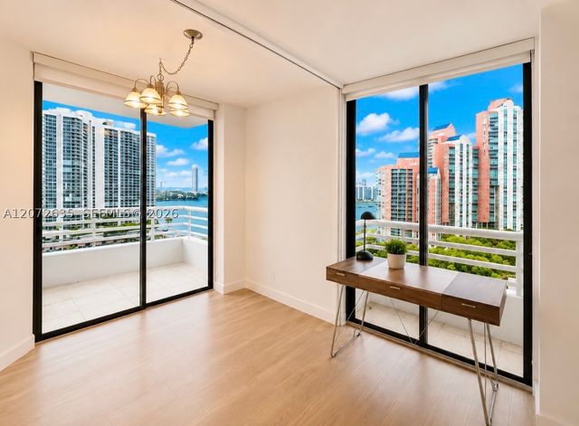 3300 NE 192nd St 1713, Aventura, FL 33180