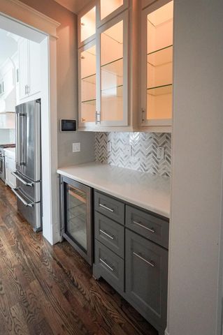 835 E 27th Street A, Houston, TX 77009
