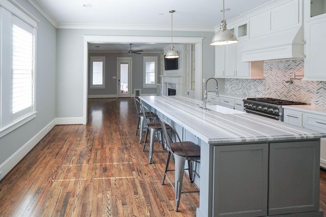 835 E 27th Street A, Houston, TX 77009