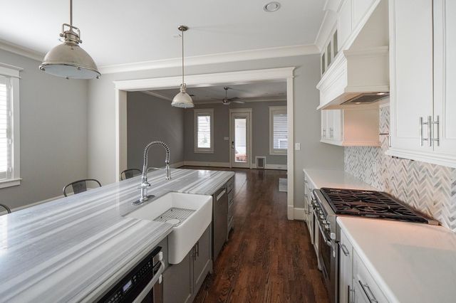 835 E 27th Street A, Houston, TX 77009