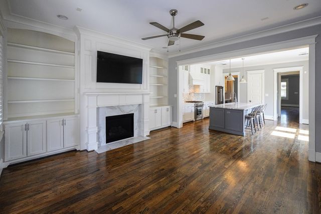 835 E 27th Street A, Houston, TX 77009