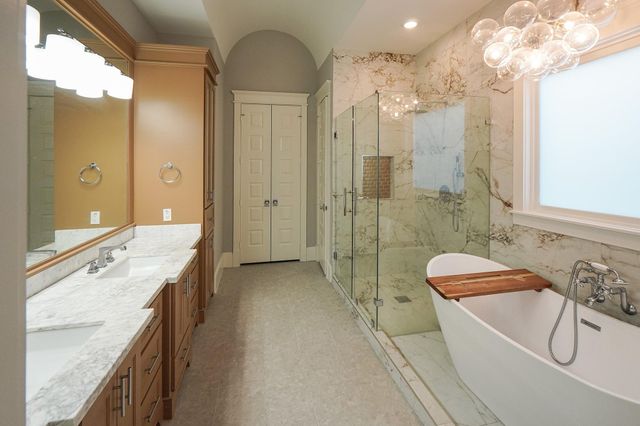 835 E 27th Street A, Houston, TX 77009