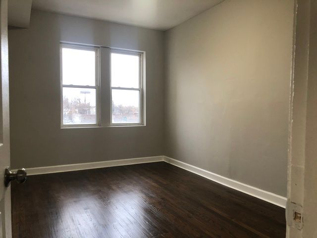 4520 W Jackson Boulevard, Chicago, IL 60624