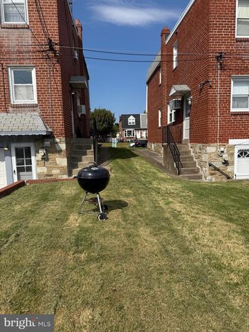 1018 LONEY ST, Philadelphia, PA 19111