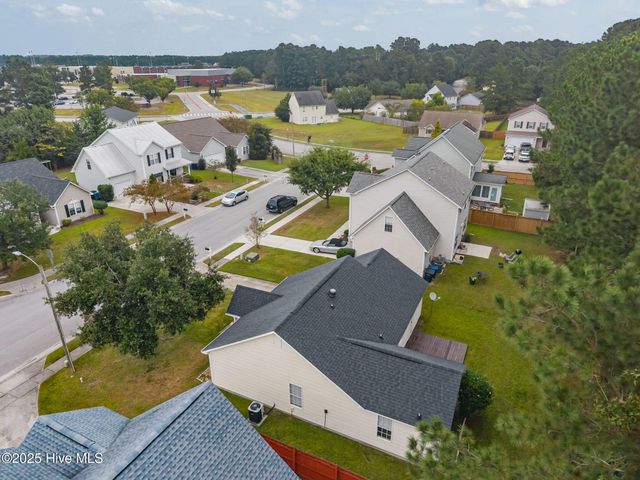 105 Providence Drive, Jacksonville, NC 28546