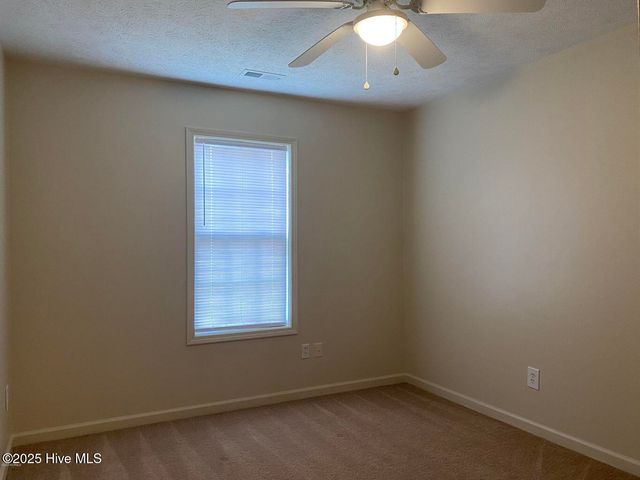 105 Providence Drive, Jacksonville, NC 28546