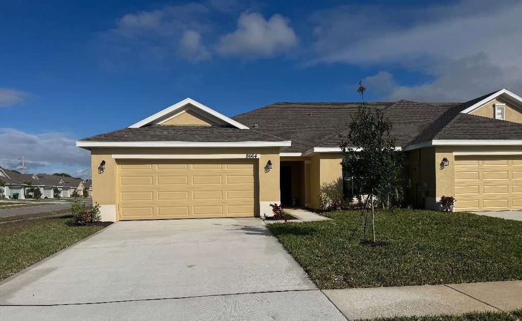 8664 Giovanni Avenue, Fort Pierce, FL 34951