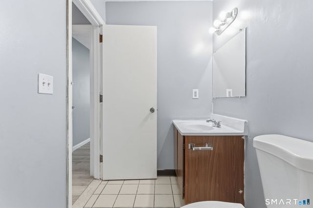 5-7 Warner St Extension 7E, Hartford, CT 06114
