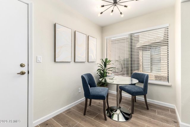 9424 W MCRAE Way, Peoria, AZ 85382