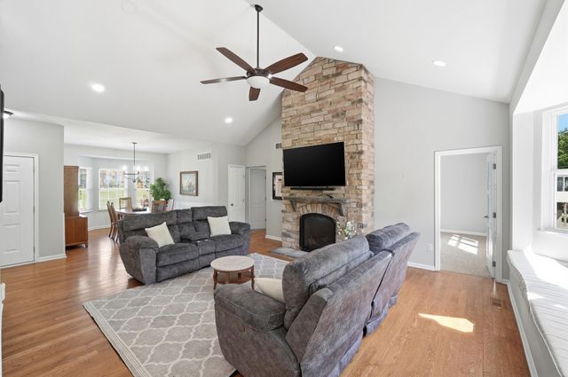 1784 Fair Meadow Drive, Florence, KY 41042