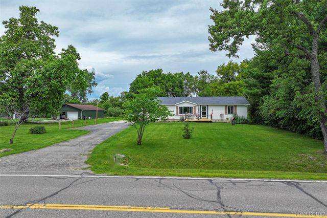 1336 W Hurd Road, Vienna Charter Township, MI 48420