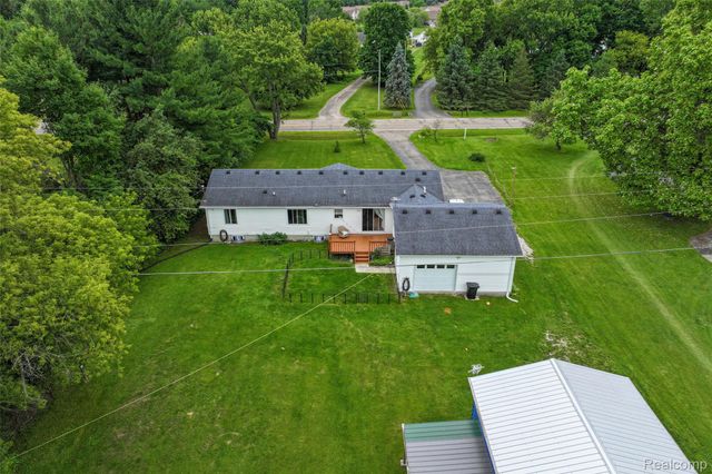 1336 W Hurd Road, Vienna Charter Township, MI 48420