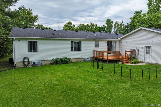 1336 W Hurd Road, Vienna Charter Township, MI 48420