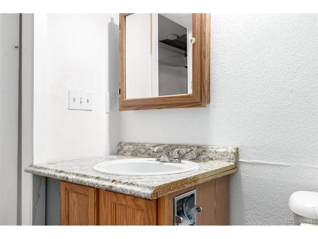 13084 E Alaska Pl, Aurora, CO 80012