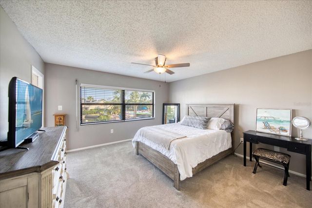 1324 PASADENA AVENUE S 201, South Pasadena, FL 33707