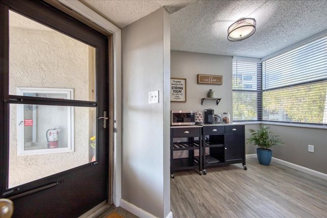 1324 PASADENA AVENUE S 201, South Pasadena, FL 33707