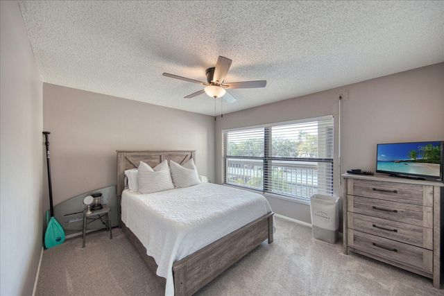 1324 PASADENA AVENUE S 201, South Pasadena, FL 33707