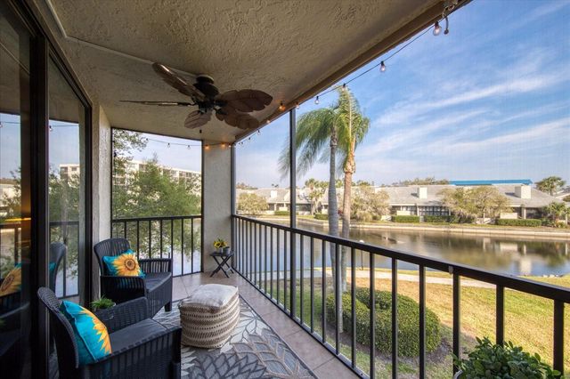 1324 PASADENA AVENUE S 201, South Pasadena, FL 33707