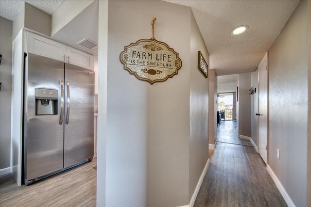 1324 PASADENA AVENUE S 201, South Pasadena, FL 33707