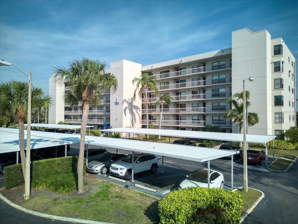 1324 PASADENA AVENUE S 201, South Pasadena, FL 33707