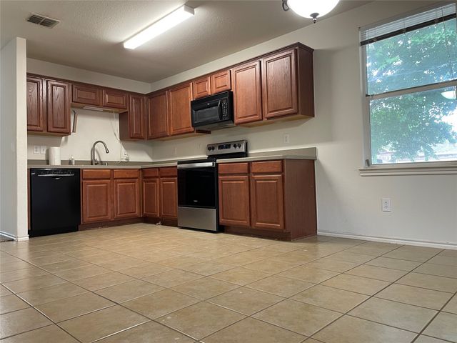 9565 Stanhope Drive, Frisco, TX 75035