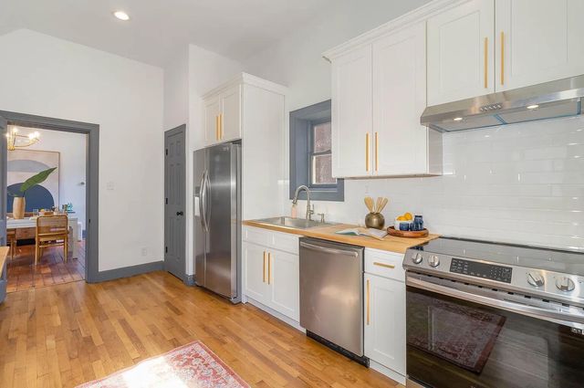 11 E 9th Street, Newport, KY 41071