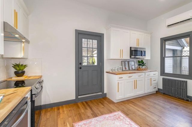 11 E 9th Street, Newport, KY 41071