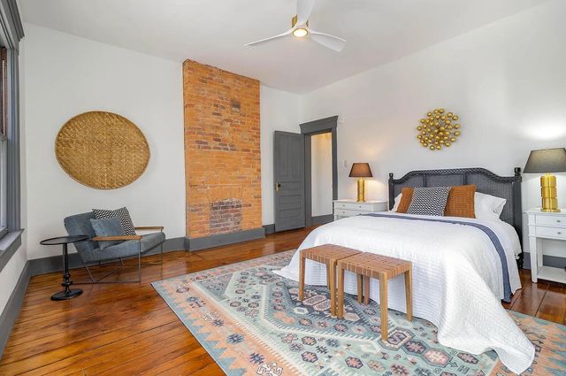 11 E 9th Street, Newport, KY 41071