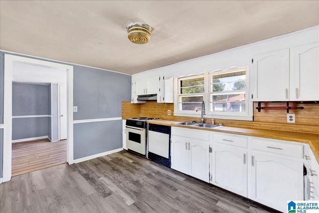 5213 JAVA AVENUE, Birmingham, AL 35224