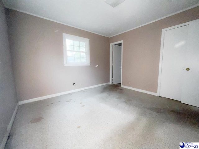 2005 McNeil Dr, Florence, SC 29501