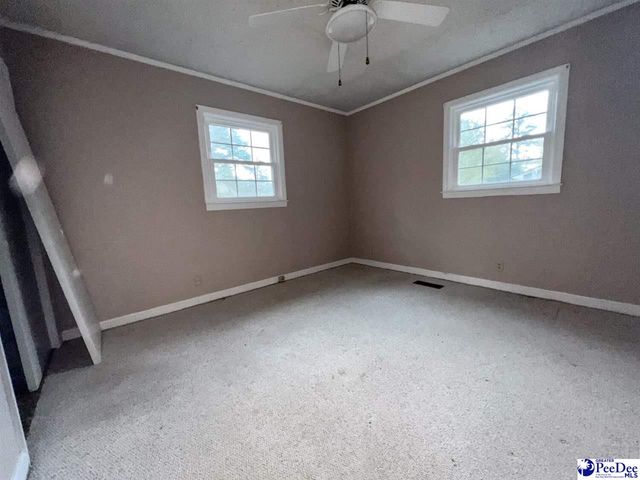 2005 McNeil Dr, Florence, SC 29501