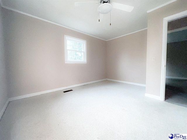 2005 McNeil Dr, Florence, SC 29501