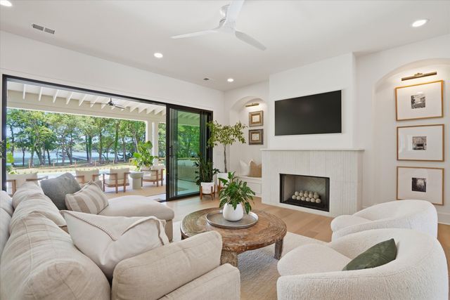 2831 Anchor Watch Drive, Wadmalaw Island, SC 29487