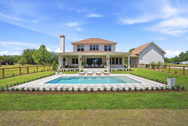 2831 Anchor Watch Drive, Wadmalaw Island, SC 29487